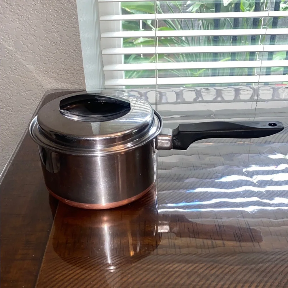 Ekcoware copper bottom Stainless Steel pan with Lid